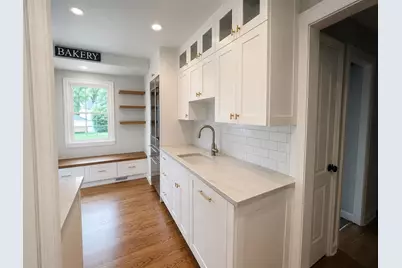 3721 Kemman Avenue, Brookfield, IL 60513 - Photo 5