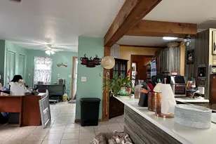320 E Lincoln Ave, Watseka, IL 60970 - Photo 7