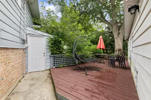 105 Willow St, Park Forest, IL 60466 - Photo 15