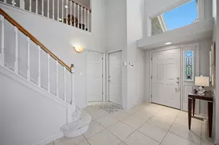 876 Island Ct, Deerfield, IL 60015 - Photo 9