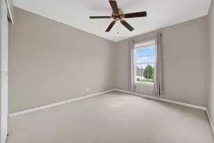 321 Parker Pl, Oswego, IL 60543 - Photo 21