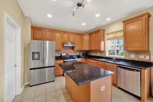 321 Parker Pl, Oswego, IL 60543 - Photo 9