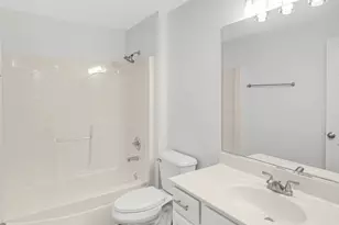2325 Summerlin Dr, Aurora, IL 60503 - Photo 17