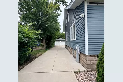 264 E 161st Place, South Holland, IL 60473 - Photo 5