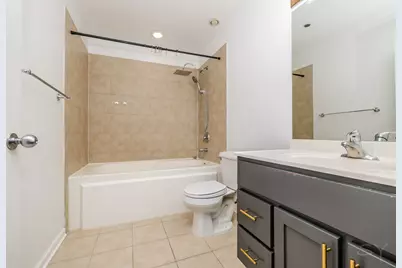 1122 W Catalpa Avenue #616, Chicago, IL 60640 - Photo 15
