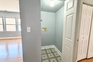 7821 S Phillips Ave, Chicago, IL 60649 - Photo 15