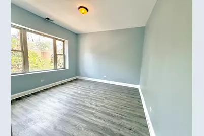 7821 S Phillips Avenue #3, Chicago, IL 60649 - Photo 11