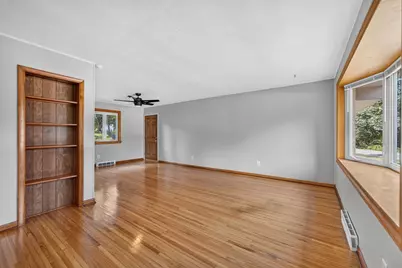 508 Oak Drive, East Dundee, IL 60118 - Photo 7