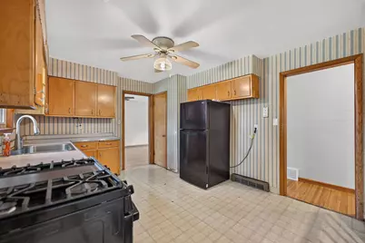 508 Oak Drive, East Dundee, IL 60118 - Photo 11