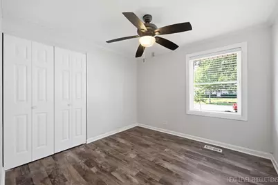 817 Stamford Court, Schaumburg, IL 60193 - Photo 15