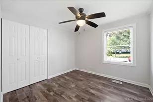 817 Stamford Ct, Schaumburg, IL 60193 - Photo 15