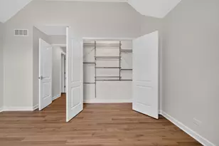 701 S Wilmette Ave, Westmont, IL 60559 - Photo 33