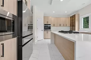 701 S Wilmette Ave, Westmont, IL 60559 - Photo 11