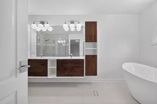 701 S Wilmette Ave, Westmont, IL 60559 - Photo 23