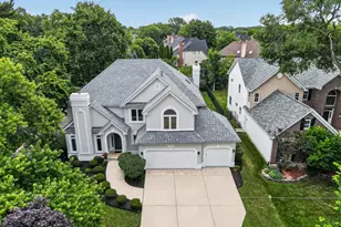 701 S Wilmette Ave, Westmont, IL 60559 - Photo 1