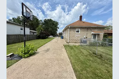 14613 Avers Avenue, Midlothian, IL 60445 - Photo 3