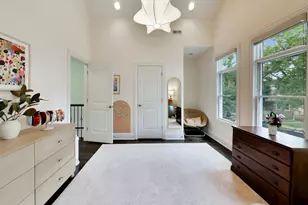2229 W Farragut Ave, Chicago, IL 60625 - Photo 25