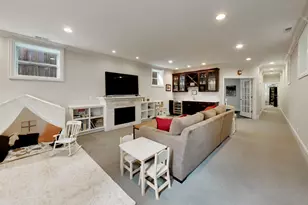 2229 W Farragut Ave, Chicago, IL 60625 - Photo 27