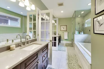 2229 W Farragut Avenue, Chicago, IL 60625 - Photo 21