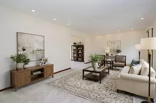 358 E Beech Dr, Schaumburg, IL 60193 - Photo 3