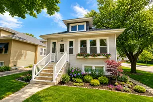 3839 Grove Ave, Brookfield, IL 60513 - Photo 1