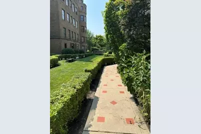 2432 W Greenleaf Avenue #2, Chicago, IL 60645 - Photo 21