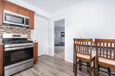 17638 Roosevelt Avenue, Homewood, IL 60430 - Photo 11