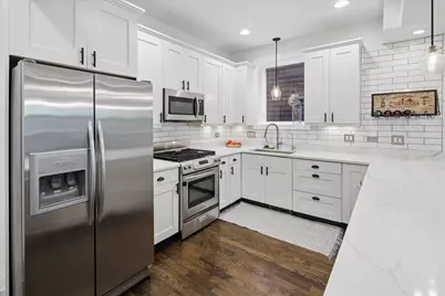 3216 N Ravenswood Avenue #1N, Chicago, IL 60657 - Photo 9