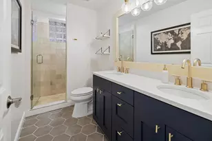 3216 N Ravenswood Ave, Chicago, IL 60657 - Photo 23
