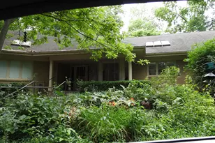 5525 Blackthorn Dr, Rockford, IL 61107 - Photo 1