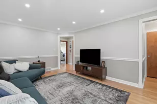5023 N Natoma Ave, Chicago, IL 60656 - Photo 3