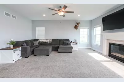 1695 Condor Drive, Manteno, IL 60950 - Photo 19