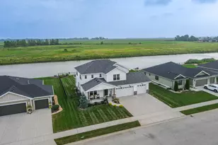 1695 Condor Dr, Manteno, IL 60950 - Photo 3