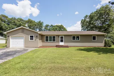 1871 S Oaklawn Drive, Saint Anne, IL 60964 - Photo 1