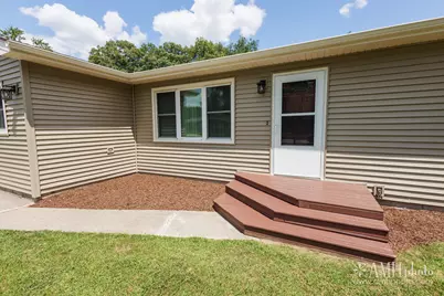 1871 S Oaklawn Drive, Saint Anne, IL 60964 - Photo 9