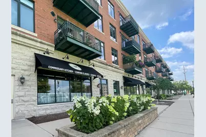 160 S River Street #305, Aurora, IL 60506 - Photo 1