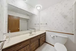 15625 Narcissus Ln, Orland Park, IL 60462 - Photo 13