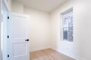 2753 W Chicago Ave, Chicago, IL 60622 - Photo 13