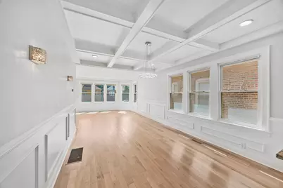 8526 S Euclid Avenue, Chicago, IL 60617 - Photo 5