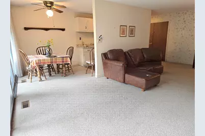 5600 Hillcrest Lane #2J, Lisle, IL 60532 - Photo 11