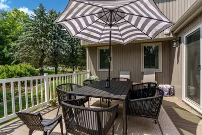 6053 Southdown Lane, Roscoe, IL 61073 - Photo 15