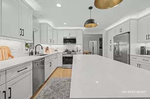 5S637 Vest Ave, Naperville, IL 60563 - Photo 11