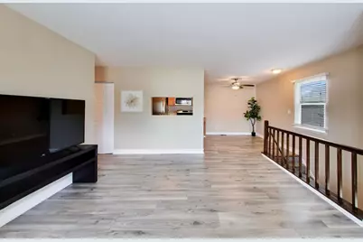 758 Moore Drive #758, Elk Grove Village, IL 60007 - Photo 9