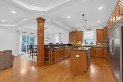 106 N Kenilworth Avenue, Mount Prospect, IL 60056 - Photo 5