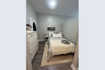 3220 N Lincoln Avenue #304, Chicago, IL 60657 - Photo 7