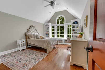 917 Jackson Avenue, Naperville, IL 60540 - Photo 27