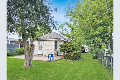 4919 Parkview Drive, McCullom Lake, IL 60050 - Photo 3
