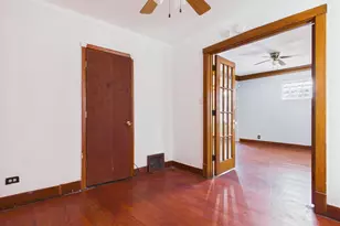 340 156th Pl, Calumet City, IL 60409 - Photo 5