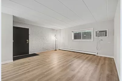 108 E Bailey Road #B, Naperville, IL 60565 - Photo 3