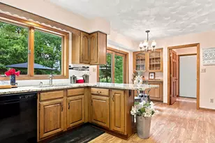 11240 308th Ave, Wilmot, WI 53192 - Photo 7